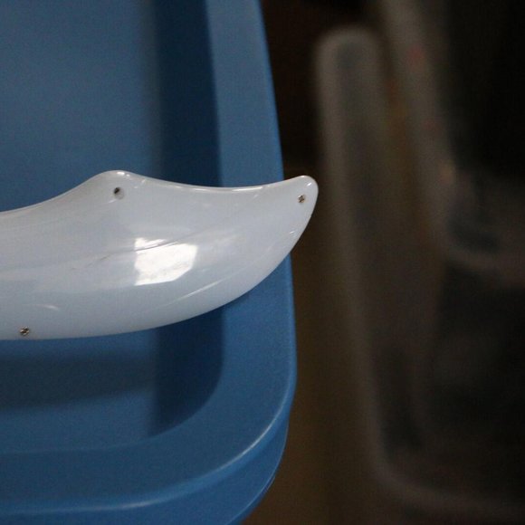 Disney On Ice Kids Light Up Sword Red and Yellow Used *Tested* - Picture 3 of 6